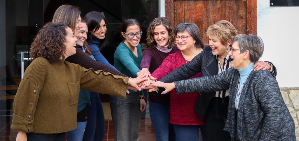 The women of Parés Baltà